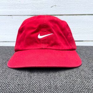 Unisex Nike strapback hat, red